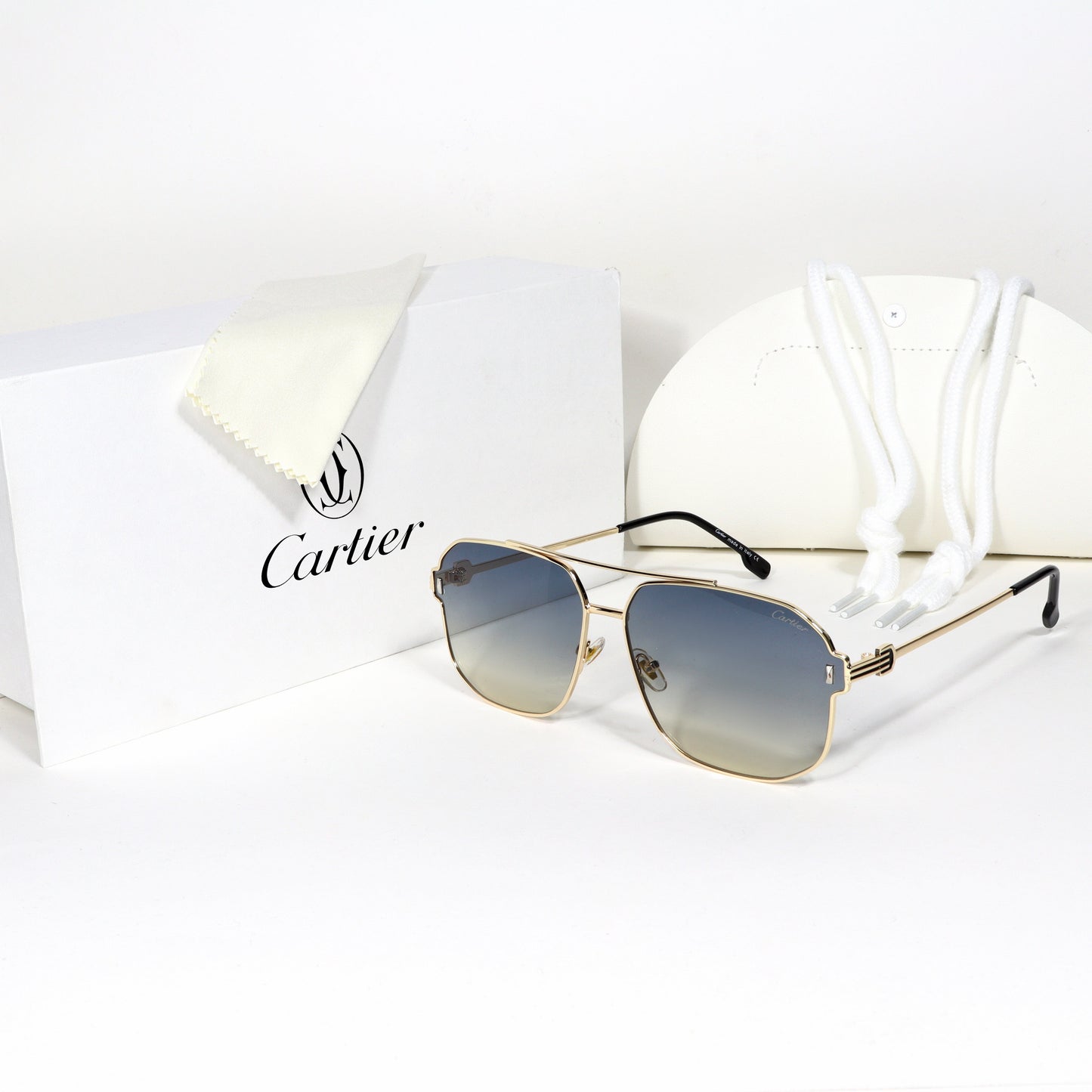 Cartier - CRT09