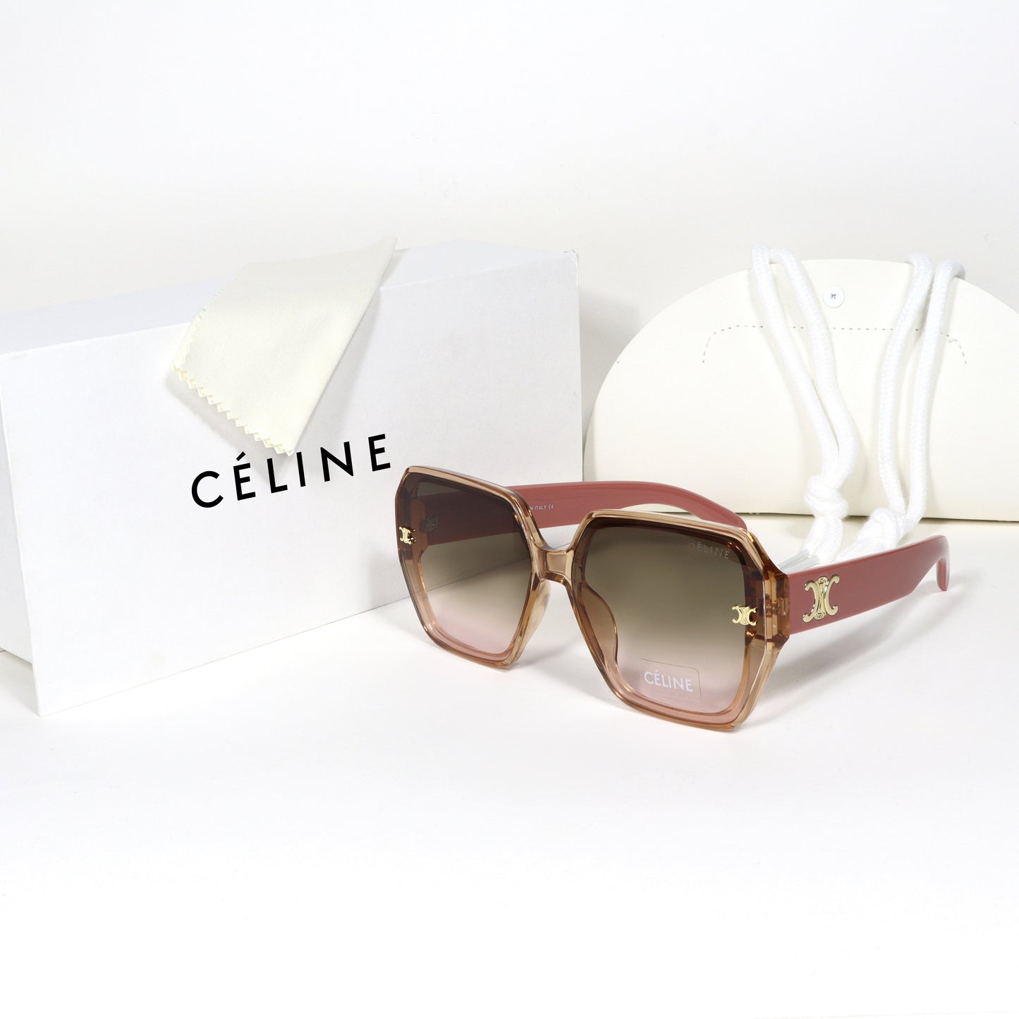 Celine - CL05