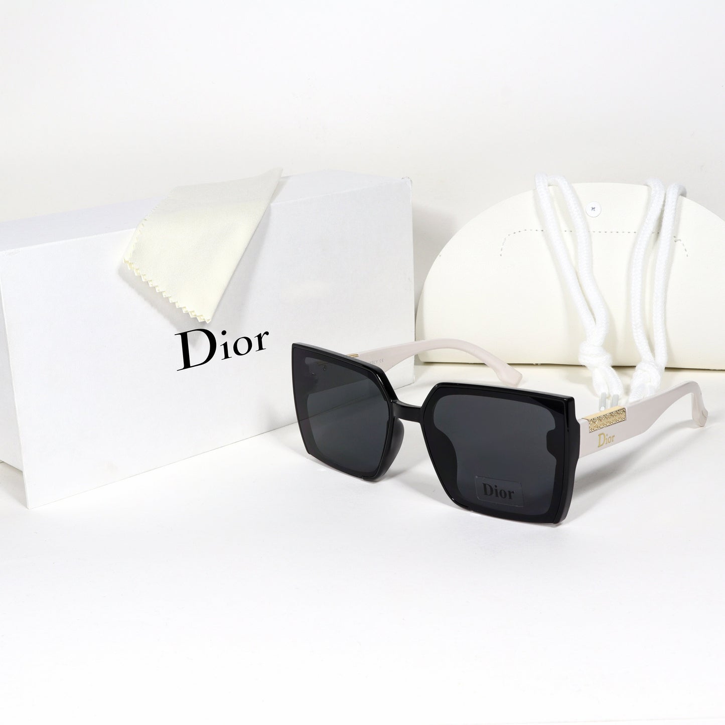 Dior - DR04