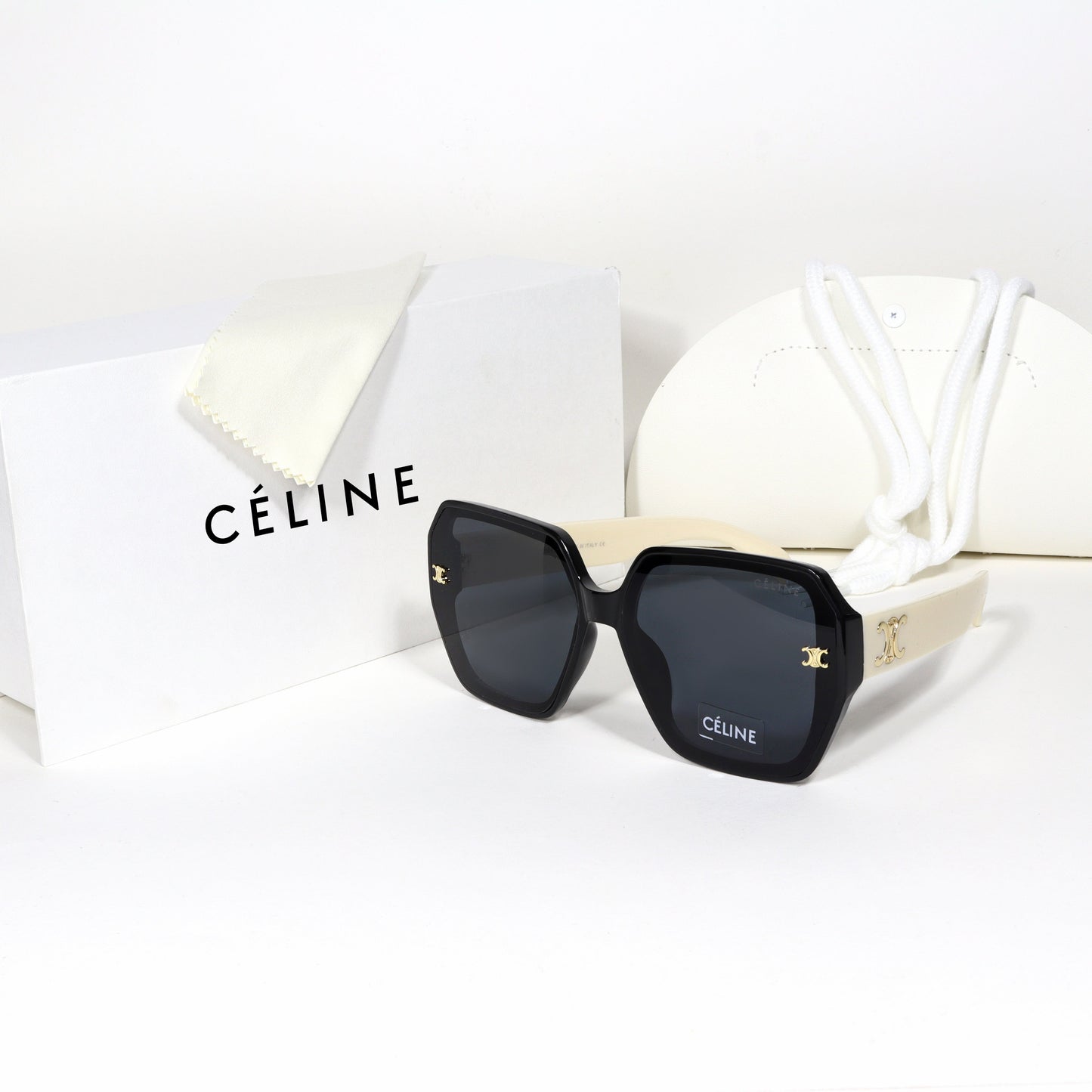 Celine - CL02