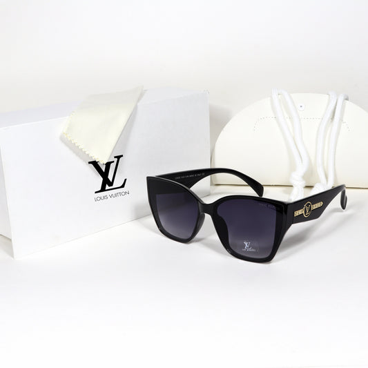 Louis Vuitton - LV06
