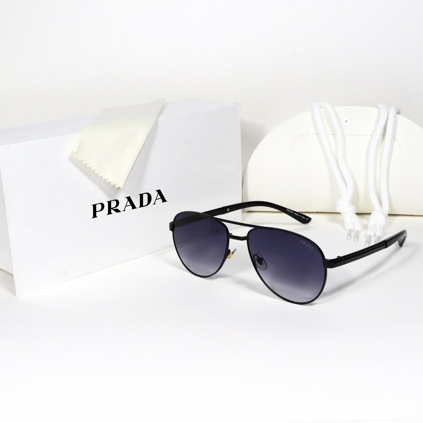 Prada - PR05